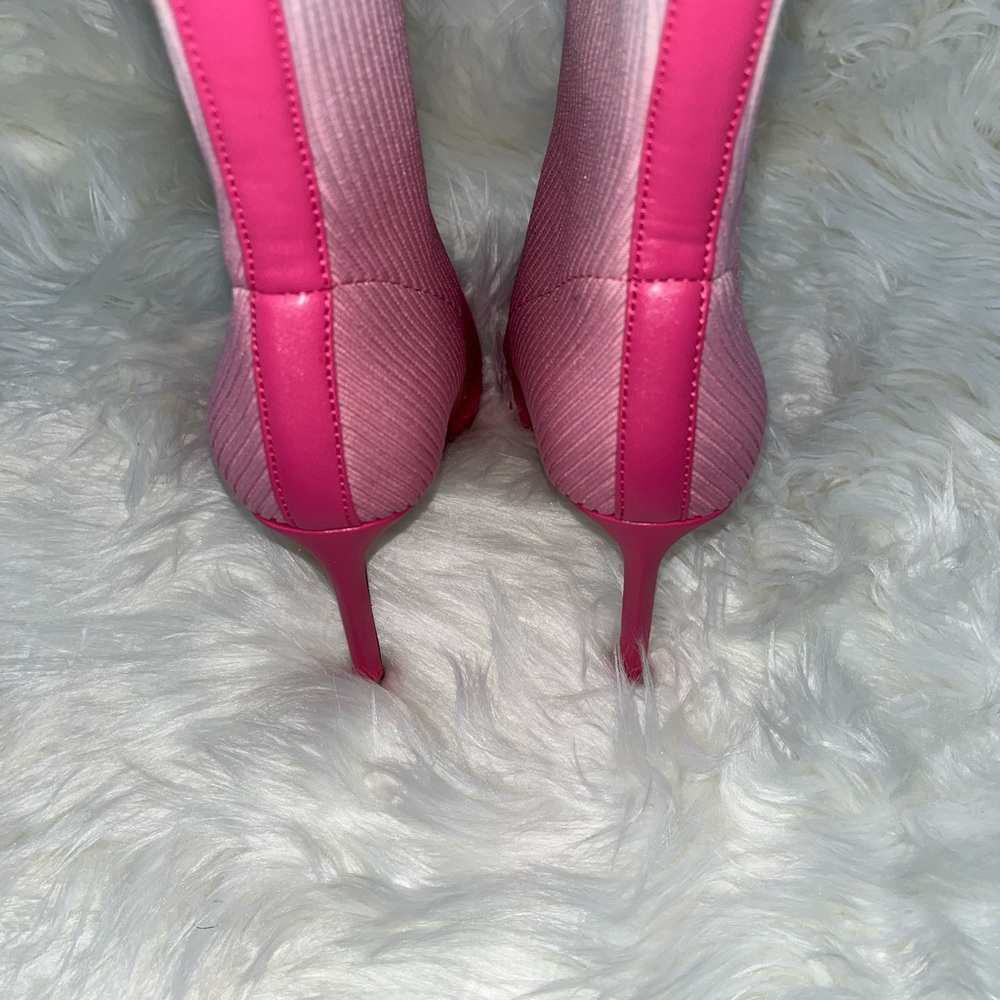 Steve Madden Dianne Knit Stiletto Booties Size 7.5 - Picture 3 of 6